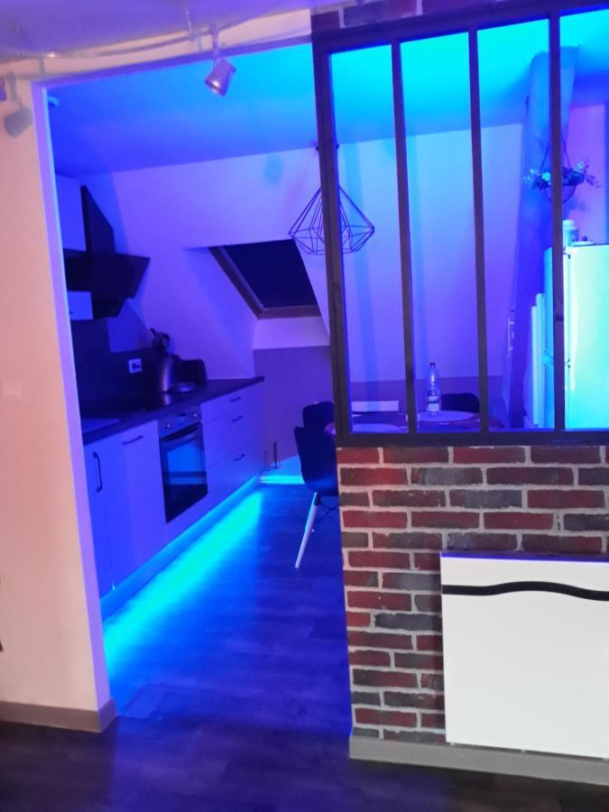 Gite Les Combles Du Bonheur Colmar Exterior foto