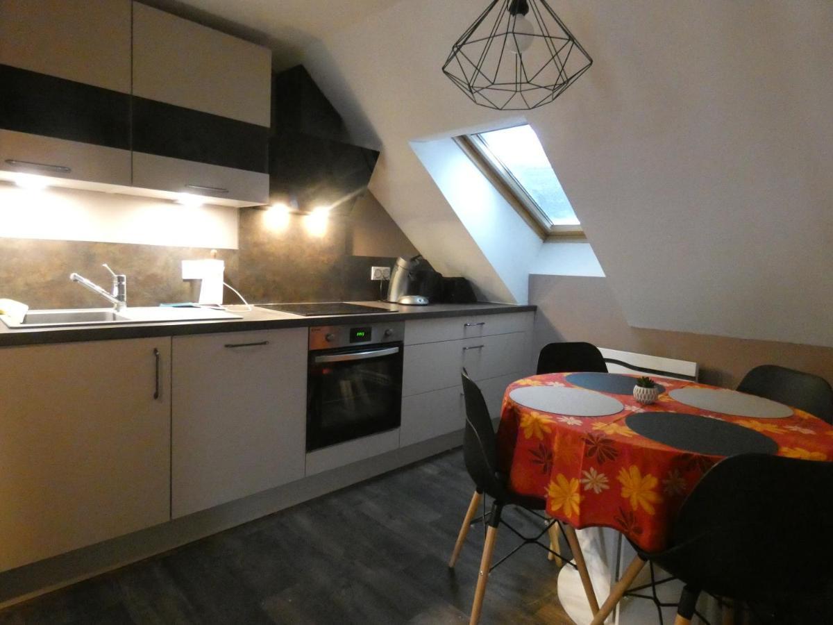 Gite Les Combles Du Bonheur Colmar Exterior foto