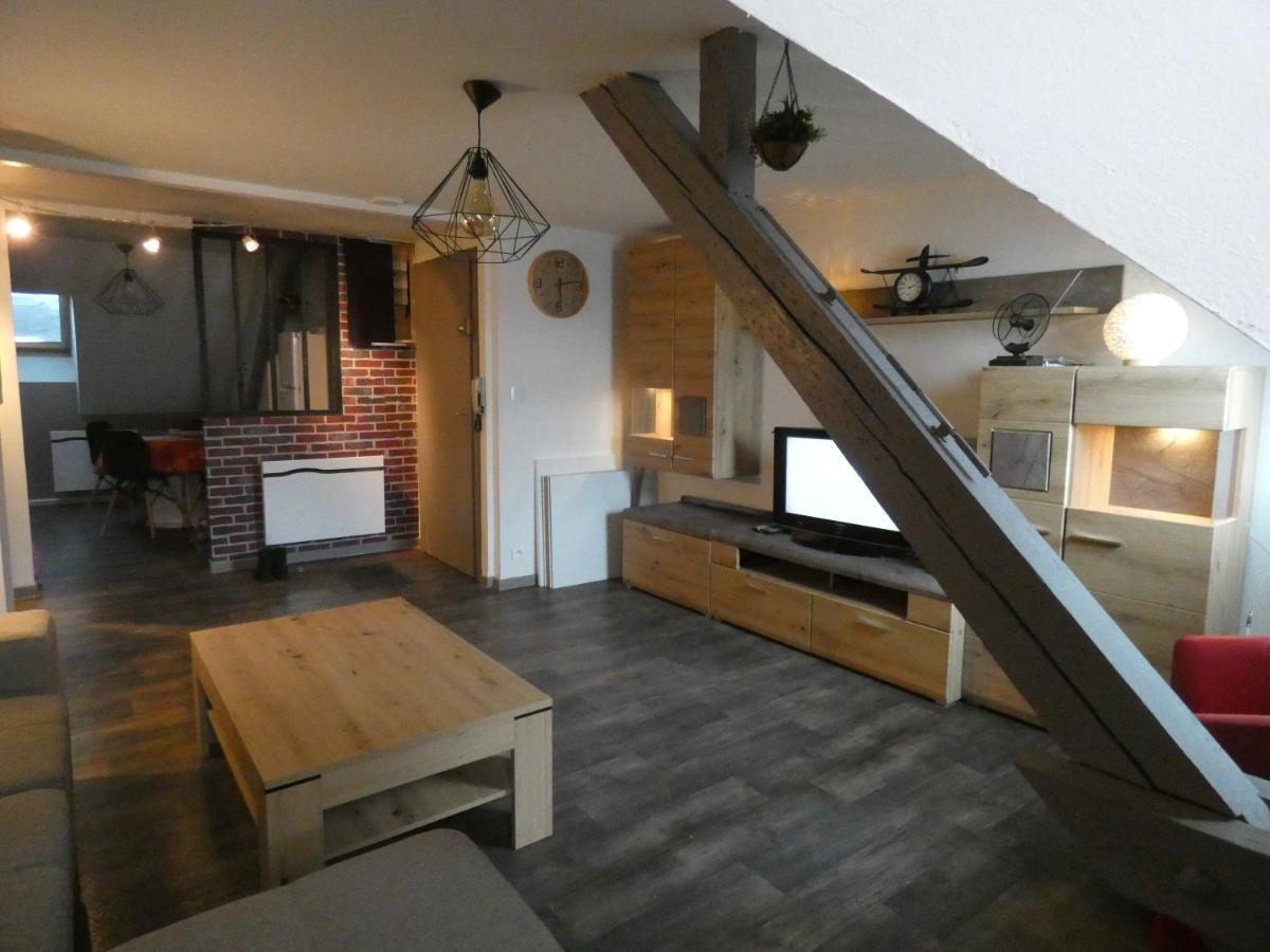 Gite Les Combles Du Bonheur Colmar Exterior foto