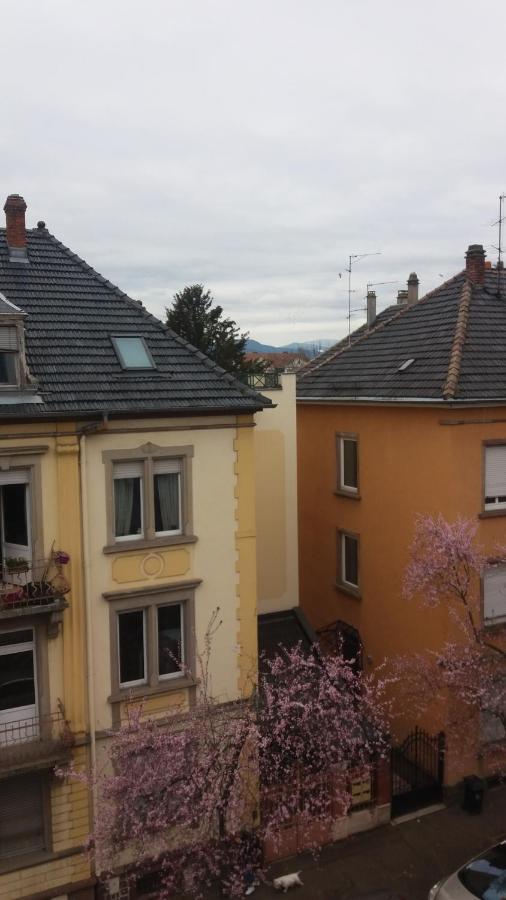 Gite Les Combles Du Bonheur Colmar Exterior foto