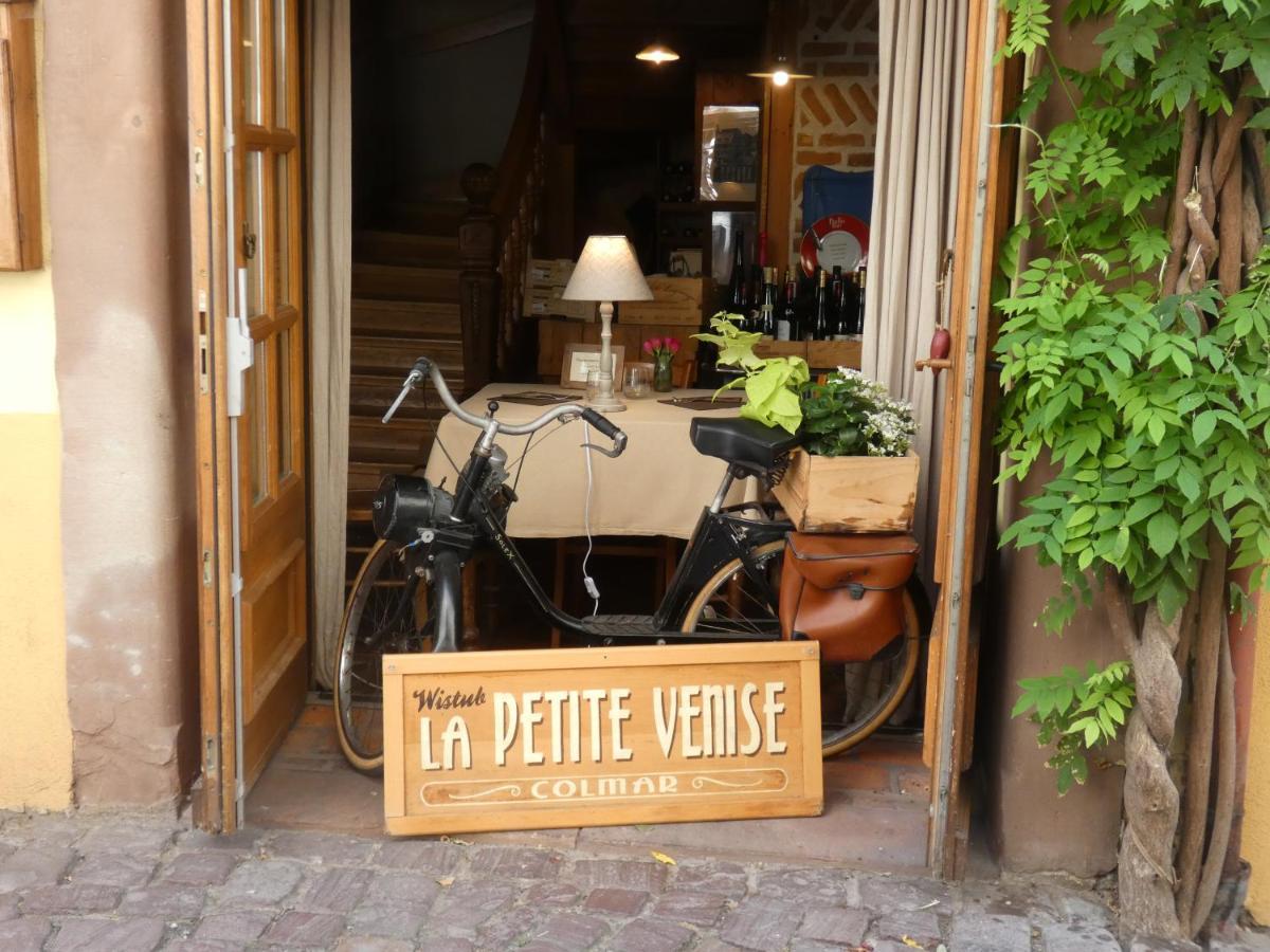 Gite Les Combles Du Bonheur Colmar Exterior foto