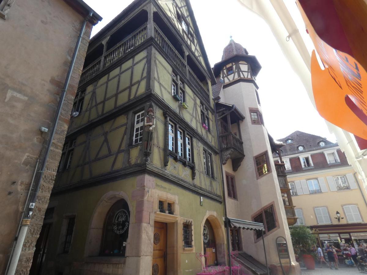 Gite Les Combles Du Bonheur Colmar Exterior foto